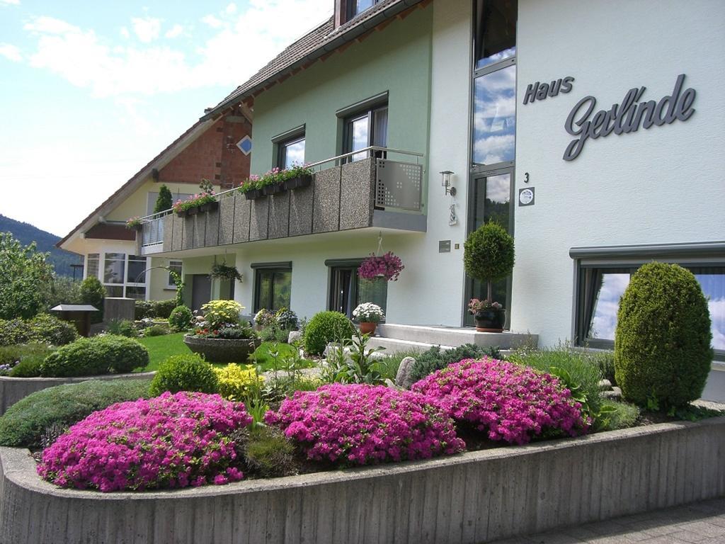 Haus Gerlinde Hotel Zell am Harmersbach Exterior foto